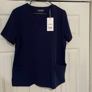 BRAND NEW Mandala 6 Pocket Top Navy Large